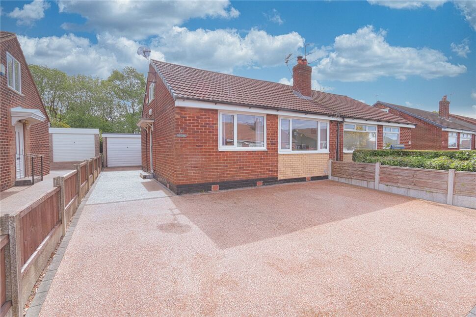Main image of 2 bedroom Semi Detached Bungalow for sale, Windermere Avenue, Denton, Greater Manchester, M34