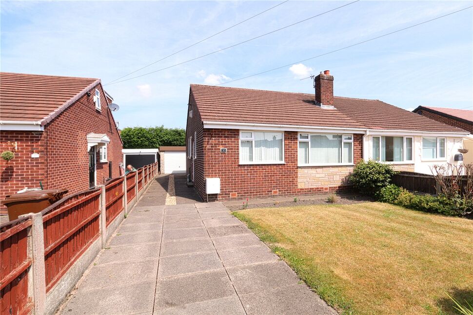 2 bedroom Semi Detached Bungalow for sale