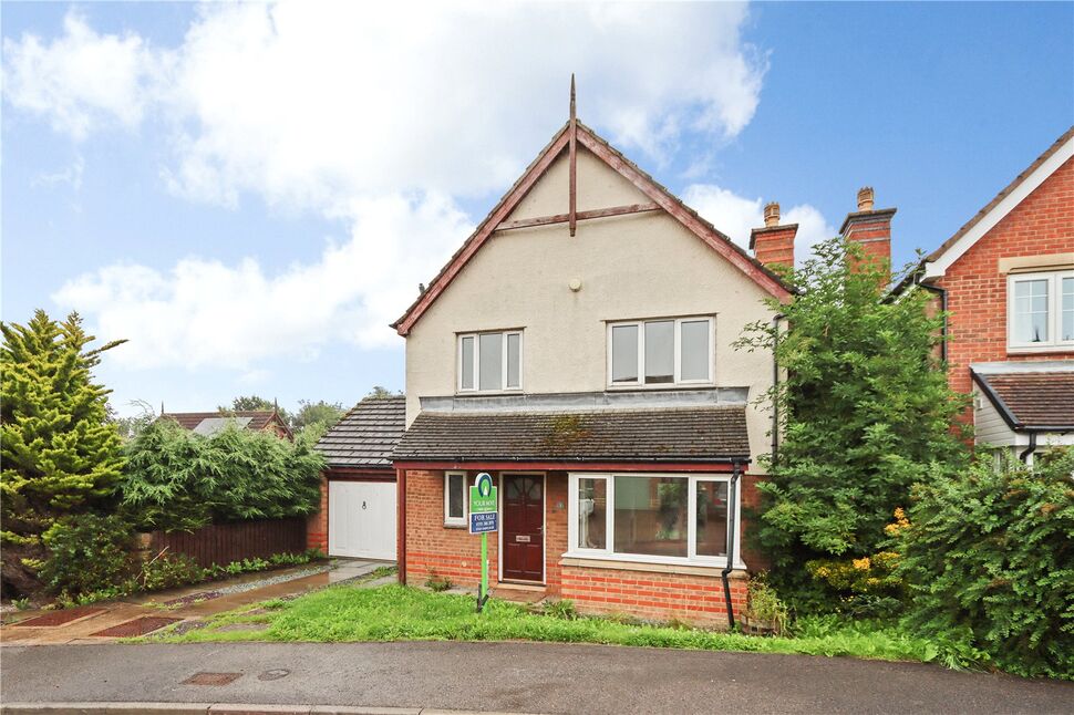 3 bedroom Detached House for sale, Ellerby Mews, Thornley, DH6 £190,000