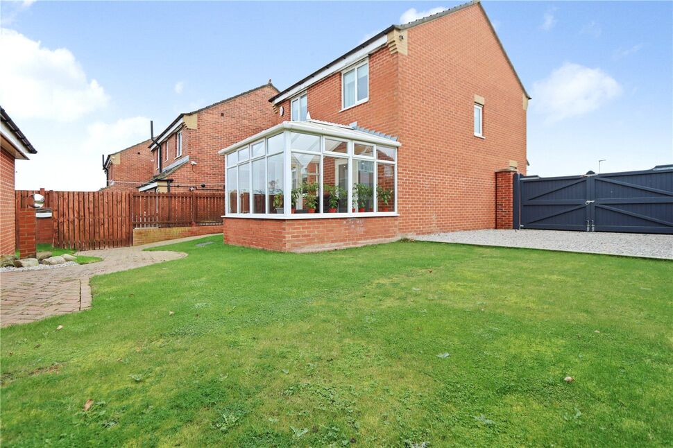 3 bedroom Detached House for sale, Ellerby Mews, Thornley, DH6 £190,000