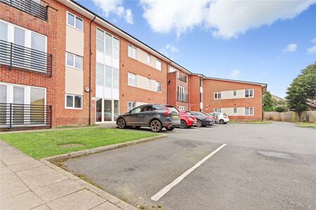 Pickering Place, 2 bedroom  Flat for sale, £104,950