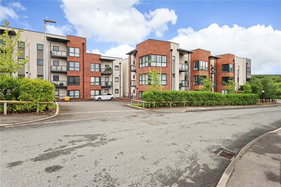 Main image of 2 bedroom  Flat for sale, Edmunds Vale, Durham, DH1