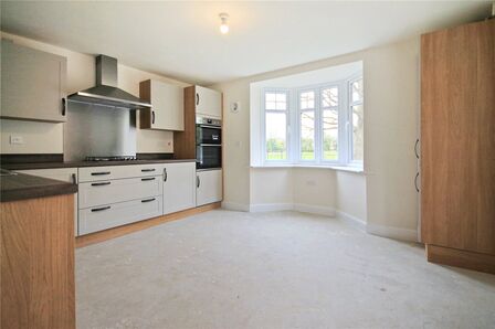 Muirfield, 4 bedroom Semi Detached House to rent, £1,850 pcm