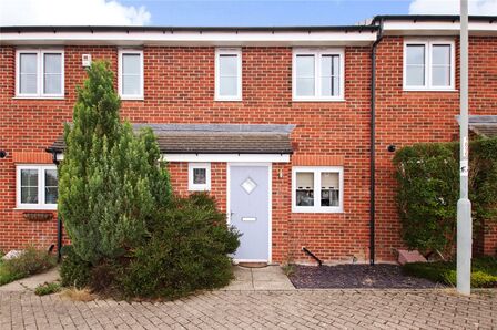 2 bedroom Mid Terrace House to rent