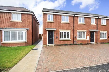 Kilmond Way, 3 bedroom End Terrace House to rent, £1,175 pcm