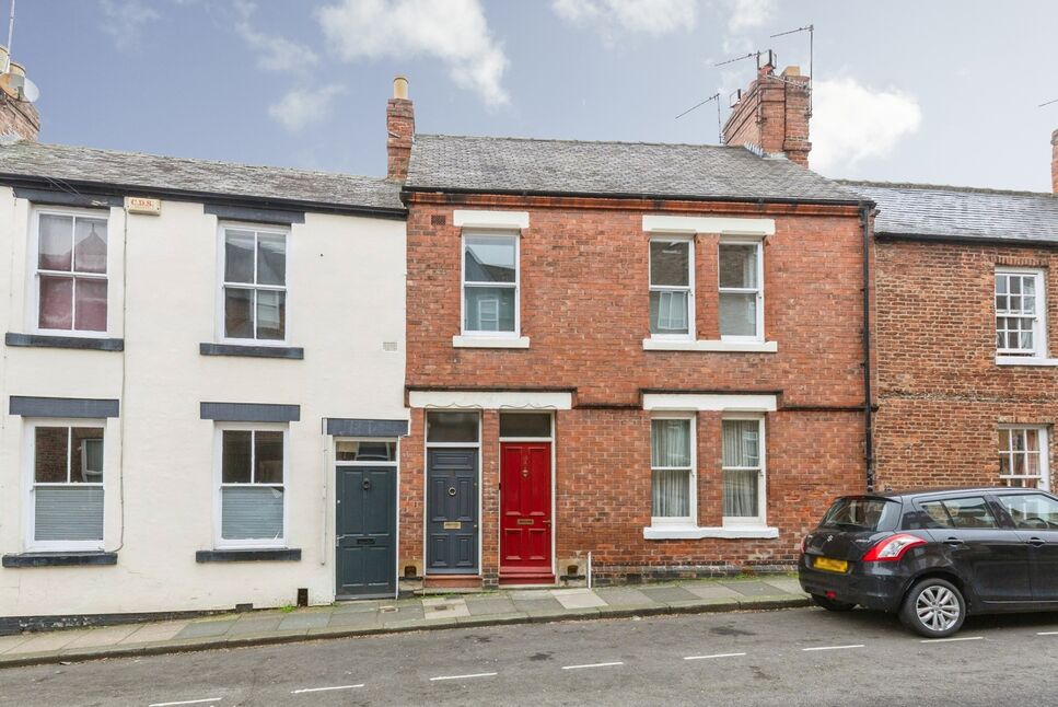 Main image of 1 bedroom Mid Terrace Flat for sale, Allergate, Durham, DH1