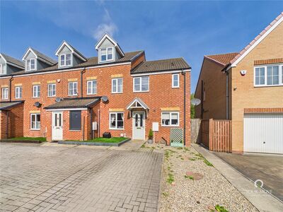 2 bedroom End Terrace House for sale