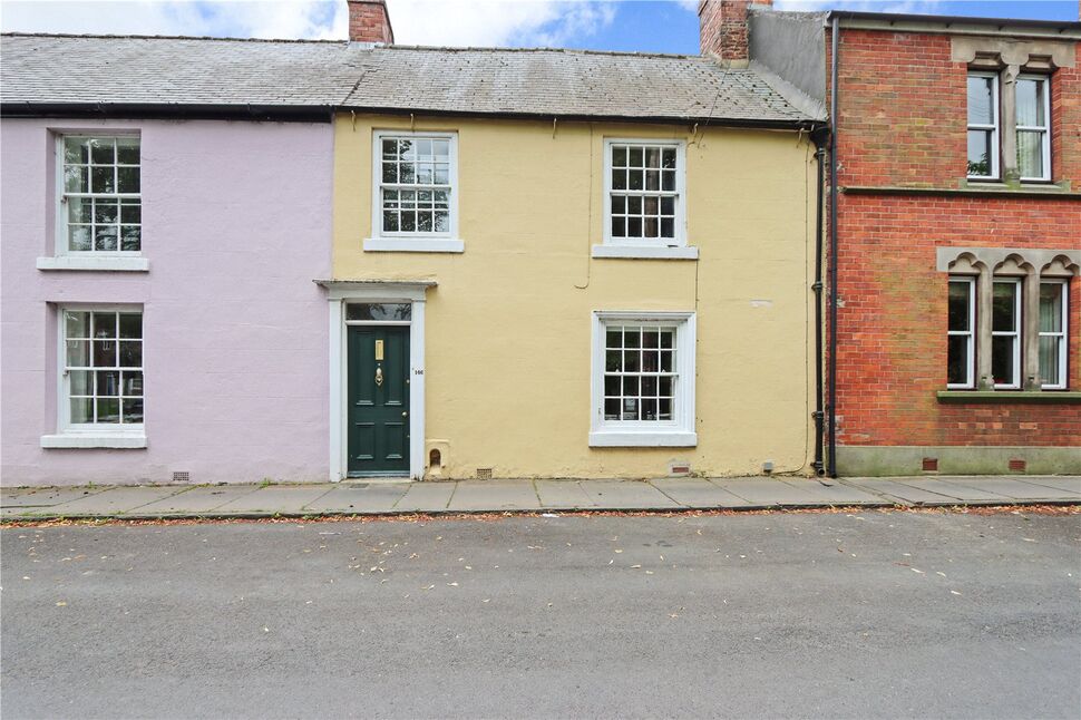 Main image of 4 bedroom Mid Terrace House for sale, Gilesgate, Durham, DH1