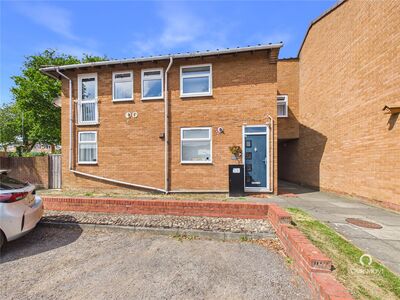 Dunelm Court, 2 bedroom Flat for sale, &pound;75,000