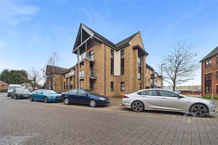 Town Corner, 2 bedroom  Flat to rent, &pound;1,100 pcm