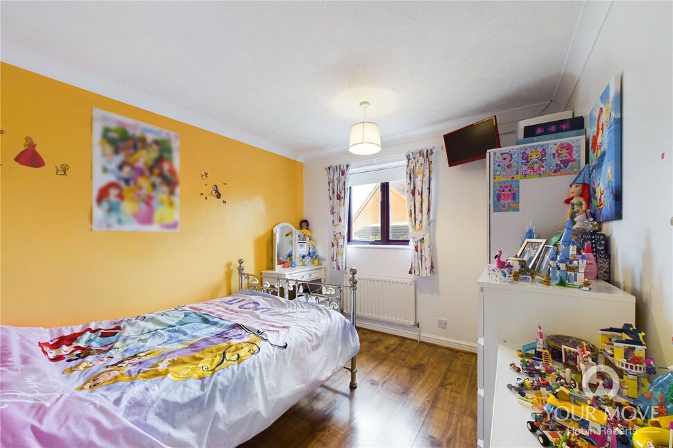 4 bedroom Detached House for sale, Wrenbury Road, Duston, NN5 £369,995