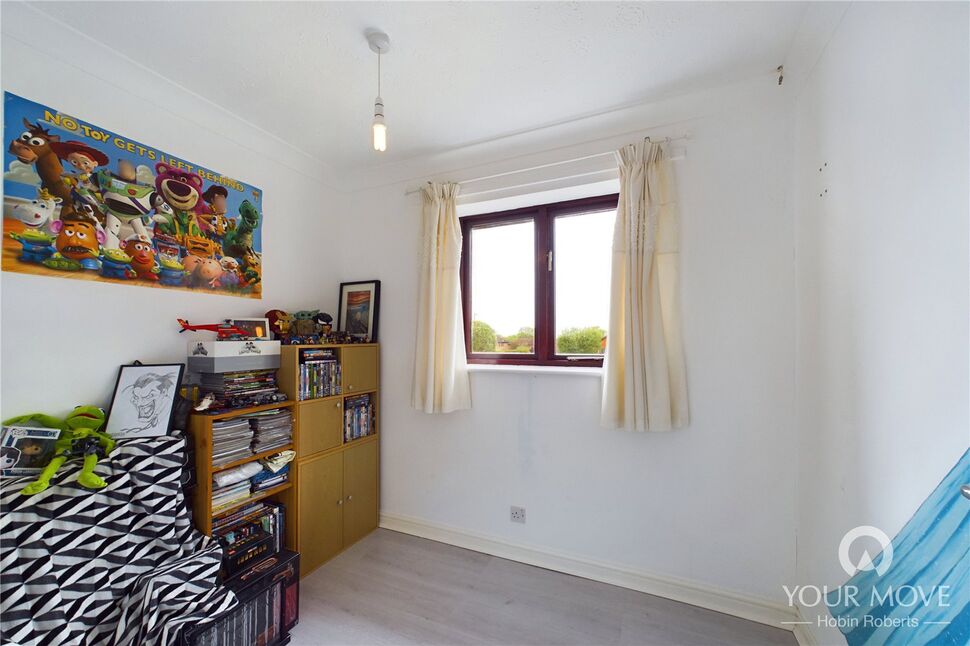 4 bedroom Detached House for sale, Wrenbury Road, Duston, NN5 £380,000