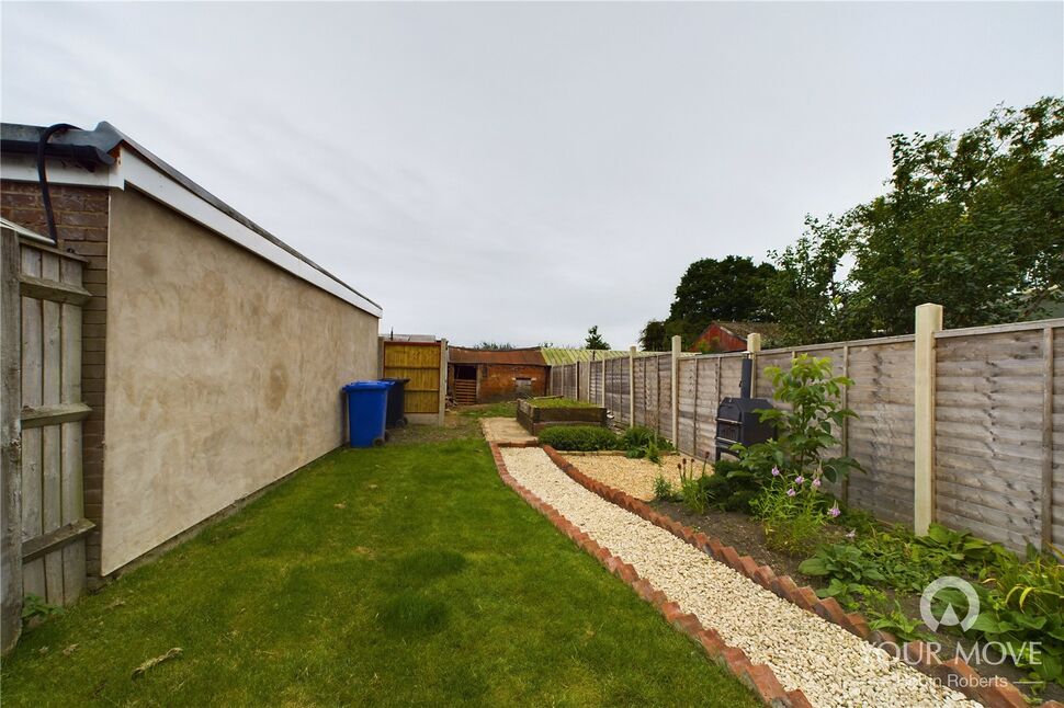 2 bedroom Mid Terrace House for sale, Kislingbury Road, Rothersthorpe