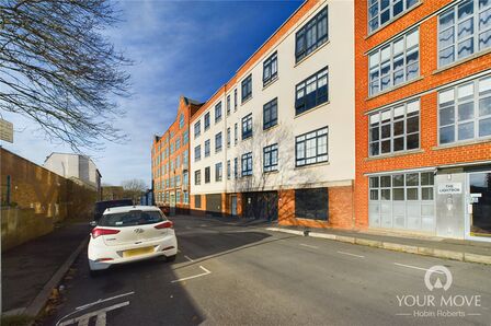 2 bedroom  Flat to rent
