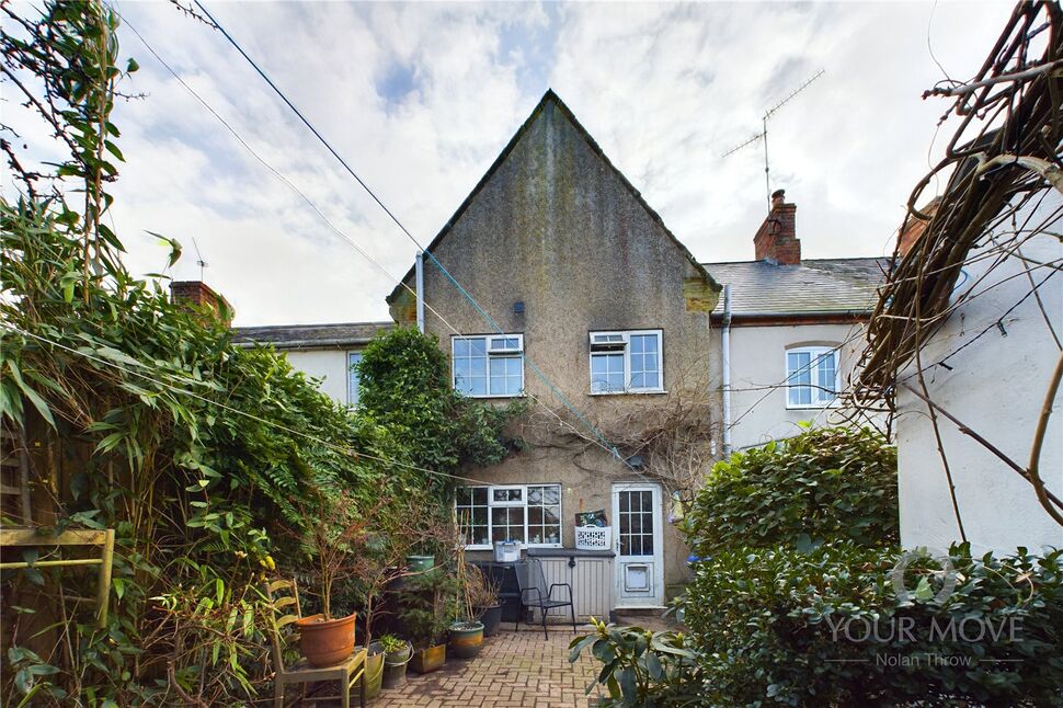 2 bedroom Mid Terrace House for sale, Daventry Road, Norton, NN11 £