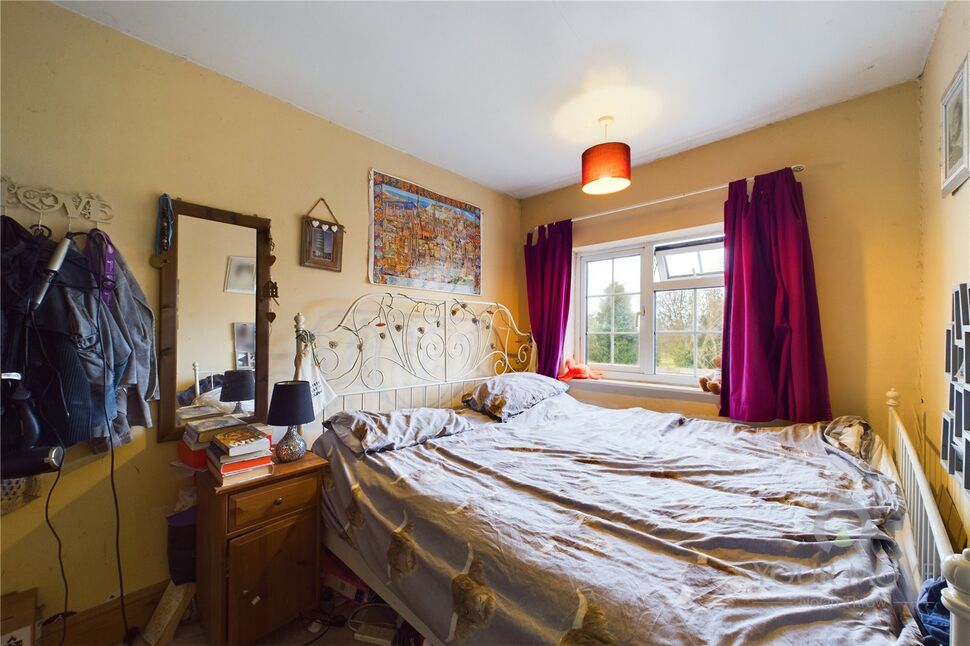 2 bedroom Mid Terrace House for sale, Daventry Road, Norton, NN11 £