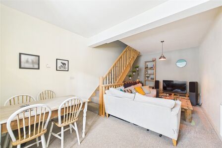 1 bedroom  Flat for sale
