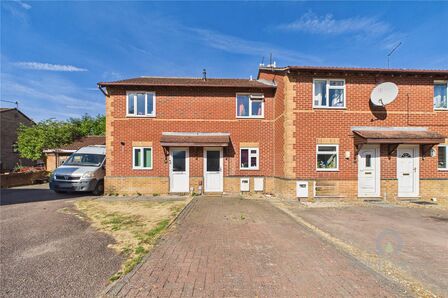 Limoges Court, 2 bedroom Mid Terrace House for sale, &pound;230,000