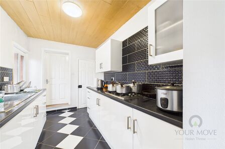 Poole Street, 2 bedroom Mid Terrace House for sale, &pound;185,000