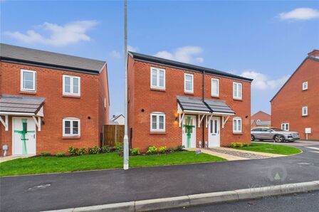 Whalley Close, 2 bedroom Semi Detached House to rent, &pound;1,200 pcm