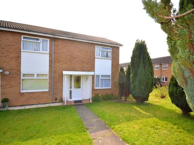 2 bedroom End Terrace House for sale