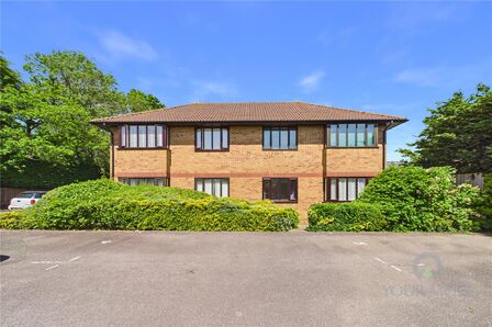 1 bedroom Flat for sale