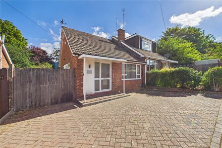 2 bedroom Semi Detached Bungalow for sale