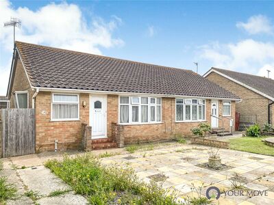 Kipling Walk, 2 bedroom Semi Detached Bungalow for sale, £260,000