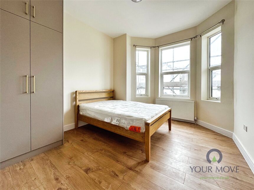 Main image of 1 bedroom Property to rent, Ceylon Place, Eastbourne, East Sussex, BN22