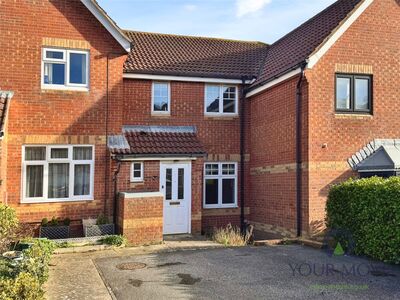 Palesgate Way, 2 bedroom Mid Terrace House for sale, £275,000