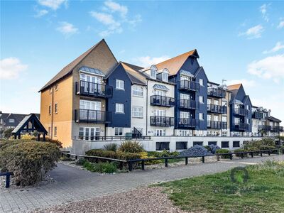 2 bedroom  Flat for sale