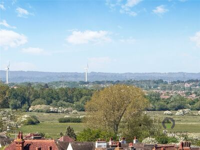 2 bedroom  Flat for sale