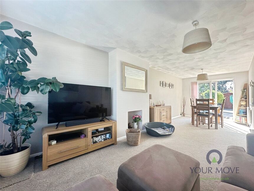 Lounge / Dining room