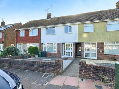 3 bedroom Mid Terrace House for sale