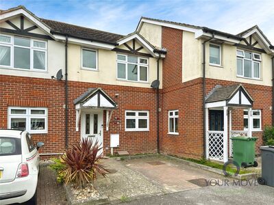 Sandhurst Mews, 3 bedroom Mid Terrace House for sale, £295,000