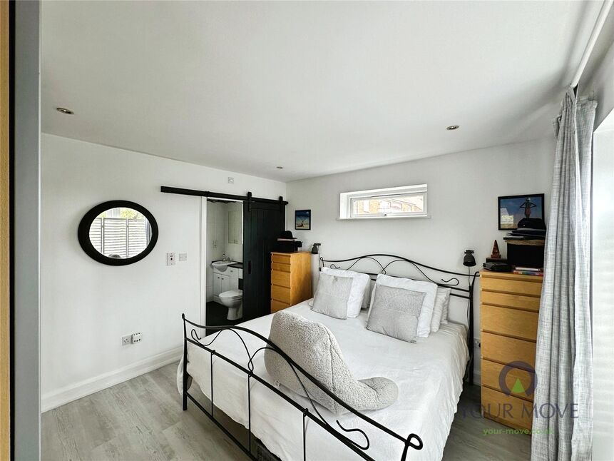 Bedroom 5