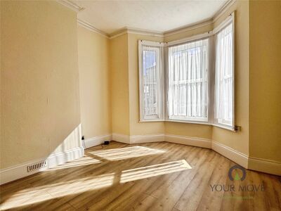Tideswell Road, 1 bedroom  Flat to rent, £925 pcm