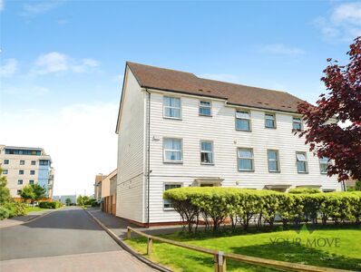 4 bedroom End Terrace House for sale