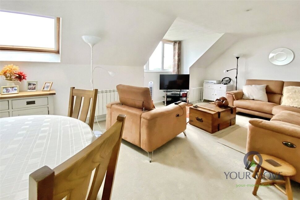 Lounge / Dining Room