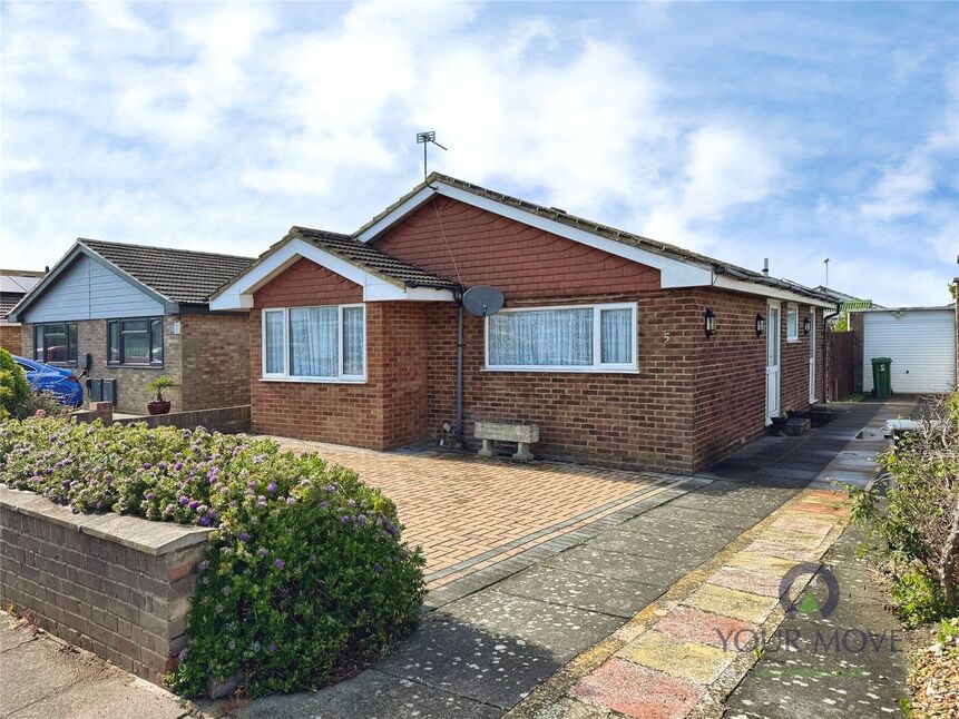 2 bedroom Detached Bungalow for sale