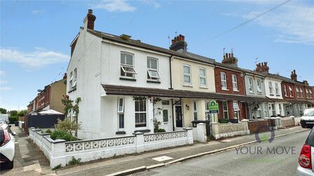 Clarence Road, 4 bedroom End Terrace House for sale, &pound;390,000