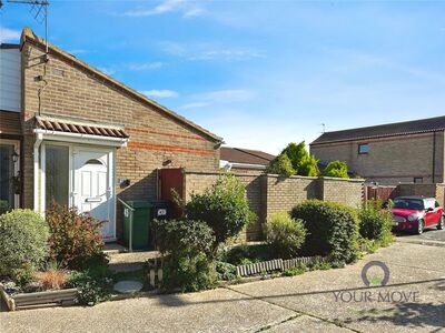 2 bedroom Semi Detached Bungalow to rent