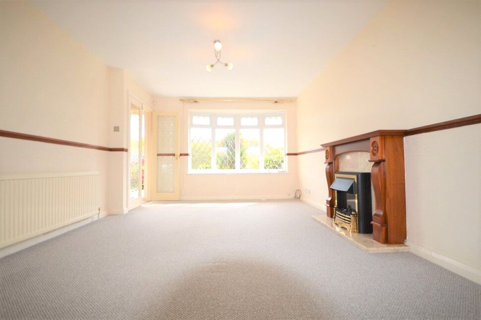 3 bedroom Semi Detached House for sale, Meadow View Road, Exmouth, EX8