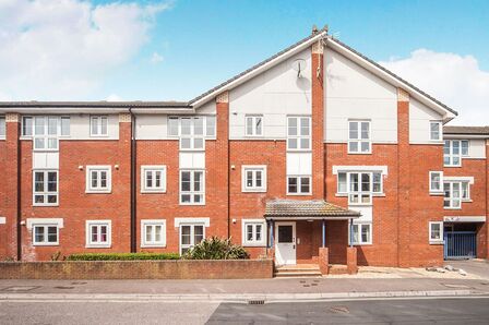 2 bedroom  Flat to rent