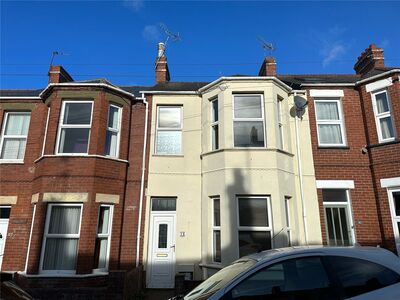 Lawn Road, 3 bedroom Mid Terrace House to rent, &pound;1,350 pcm