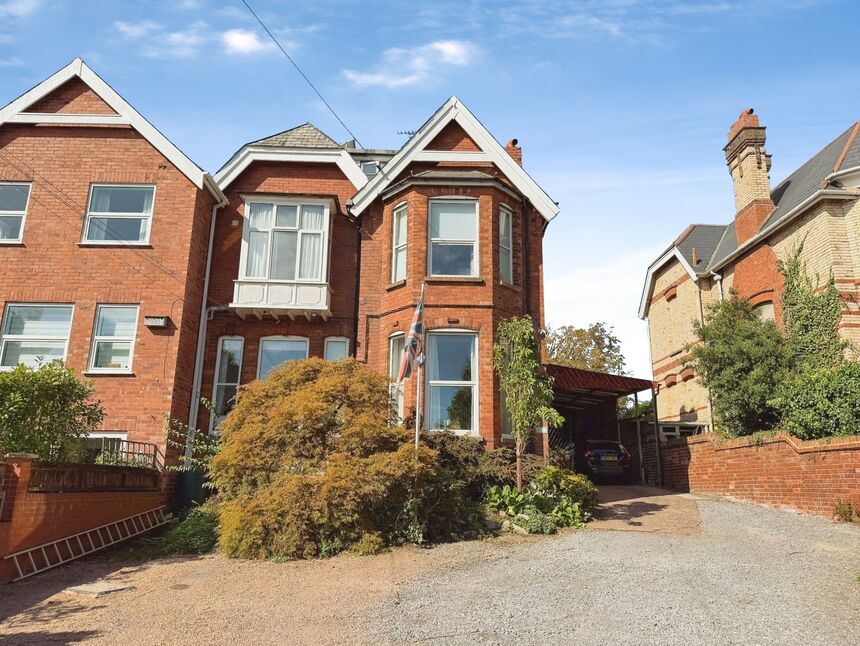 Main image of 8 bedroom Semi Detached House for sale, Portland Avenue, Devon, EX8