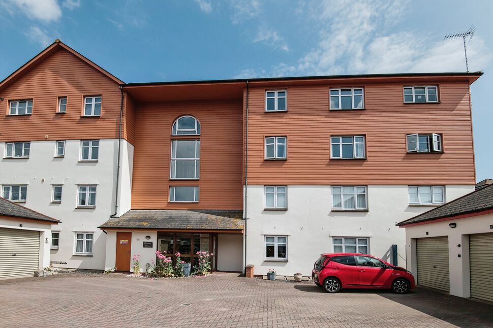 Main image of 2 bedroom Flat for sale, Shelly Road, Exmouth, Devon, EX8