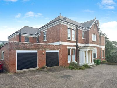 Douglas Avenue, 1 bedroom Flat for sale, &pound;180,000