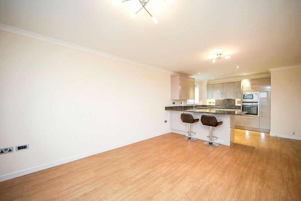 2 bedroom Flat for sale, Foxholes Hill, Exmouth, EX8 £320,000