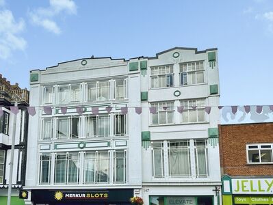 2 bedroom Flat to rent